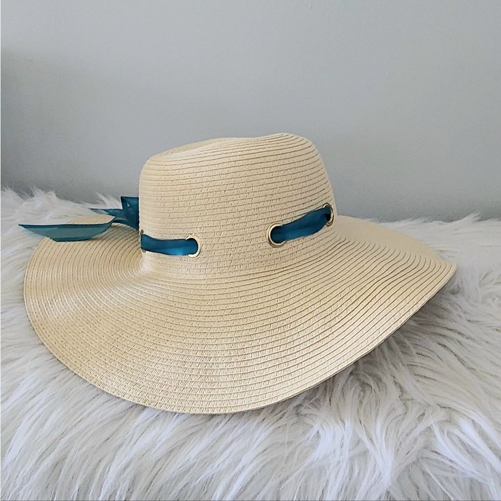 Jaclyn Smith collection straw paper vacation summer beach hat